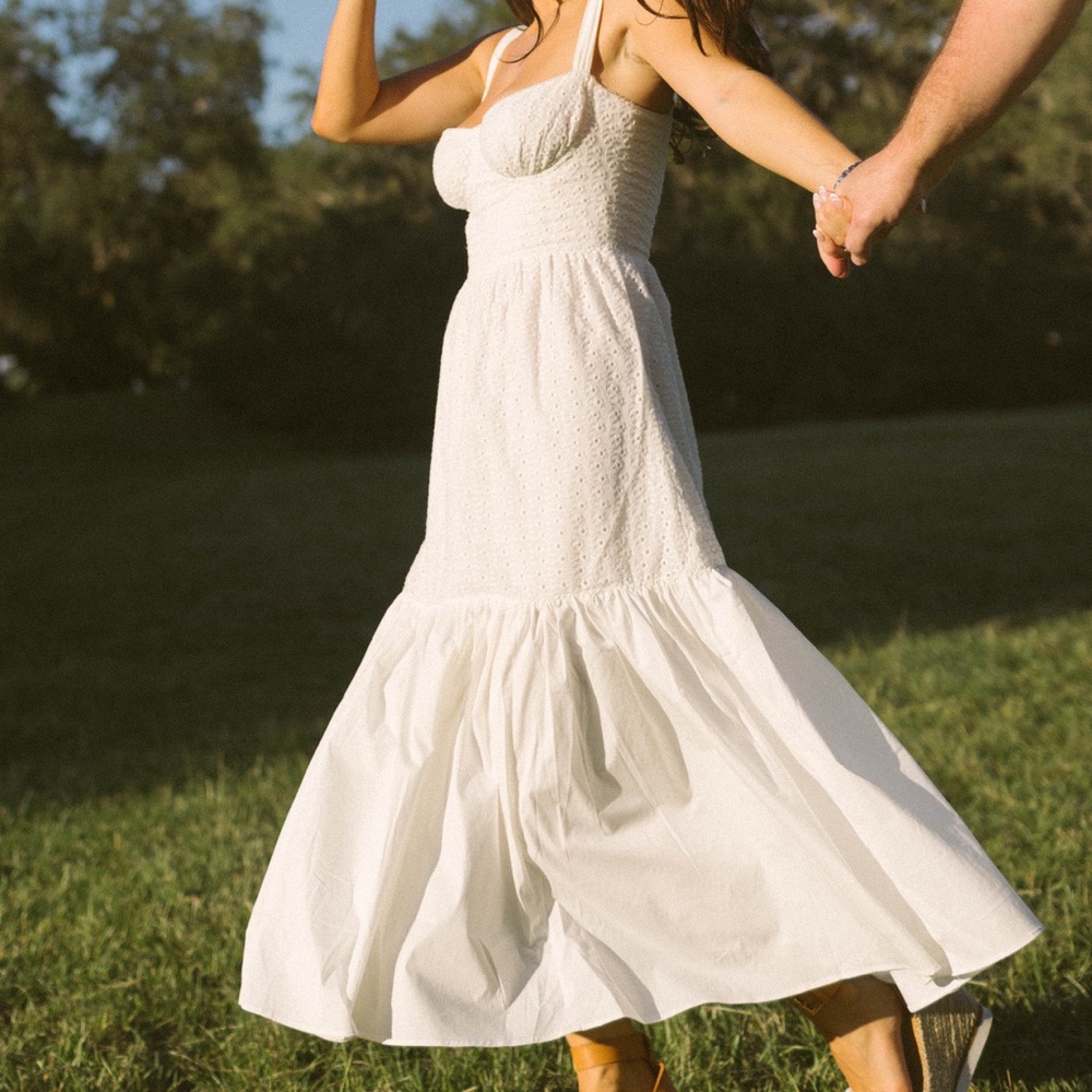 White House of CB Midi Dress